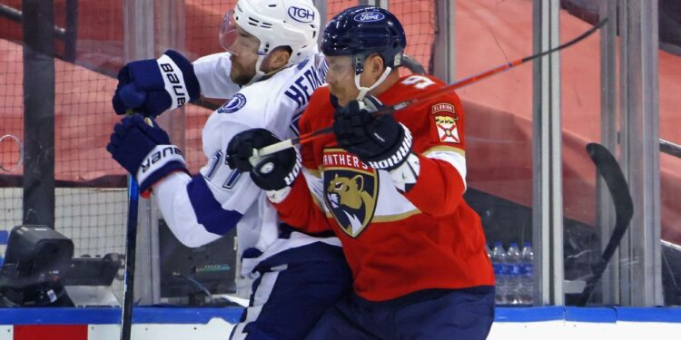 Florida Panthers’ Sam Bennett suspended one game for boarding