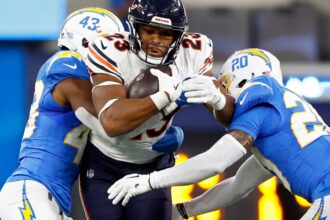 Bears vs. Chargers: Instant analysis of Chicago’s 30-13 loss in Week 8